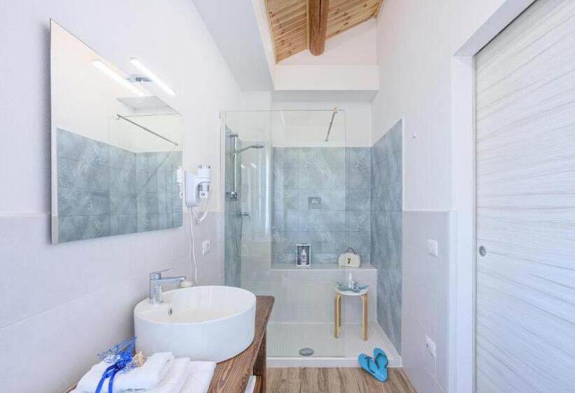 بنسيون Lanterna Del Delta Guest House