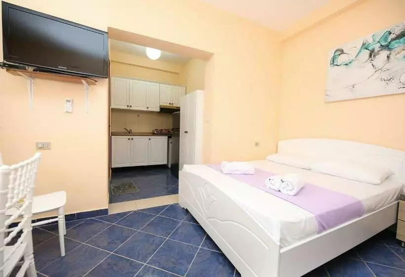 ペンション Vila Feliz   Premium Rooms With Free Private Parking
