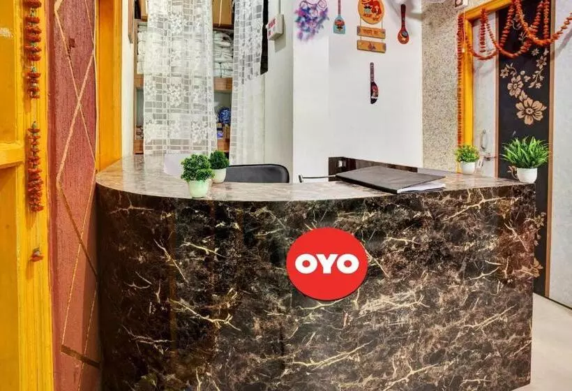 ホテル Oyo Flagship 81331  Itsuki