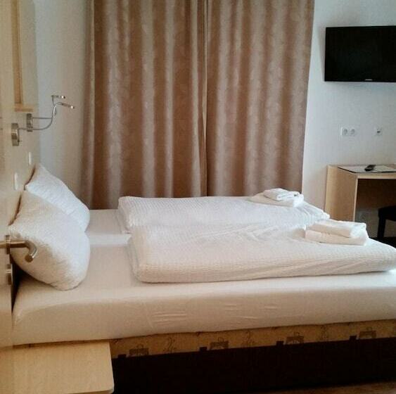 בית מלון כפרי Ackermann