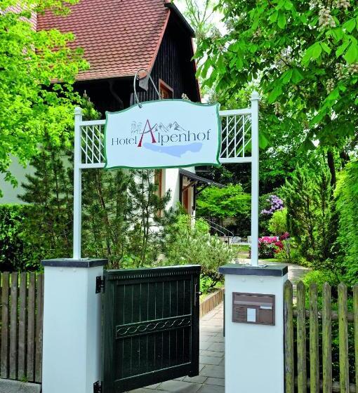 Hotel Alpenhof