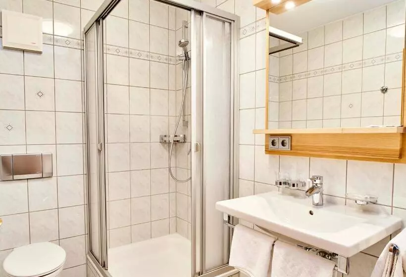 ホテル Der Bäume