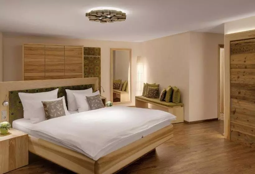 ホテル Der Bäume