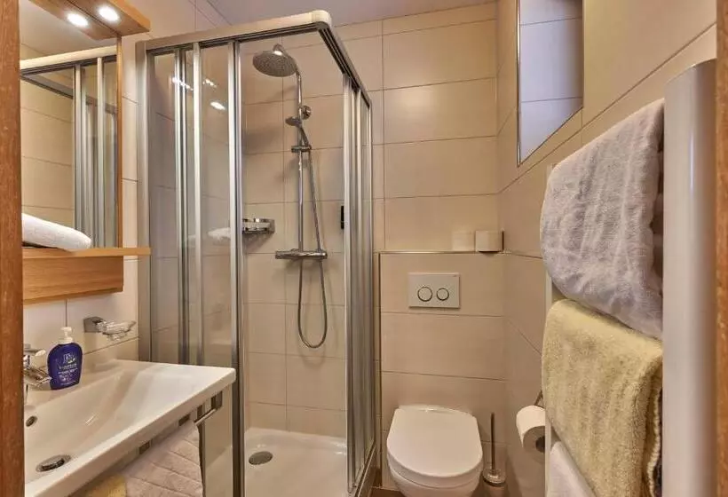 ホテル Der Bäume