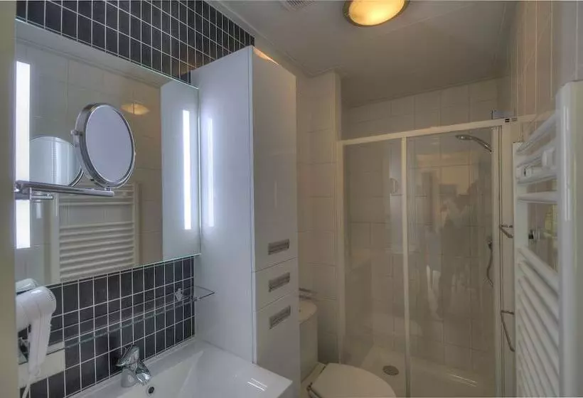 ホテル Ferienwohnungen Wulfener Hals