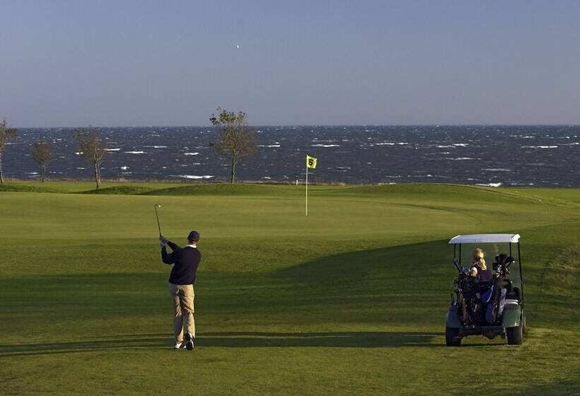 Отель Ferienwohnungen Wulfener Hals