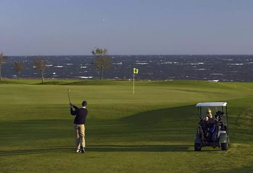 ホテル Ferienwohnungen Wulfener Hals