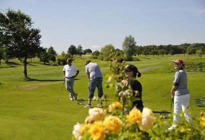 ホテル Ferienwohnungen Wulfener Hals