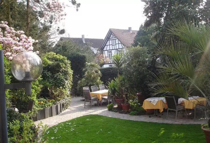 ホテル Gasthaus Zum Rössel Lichtenau