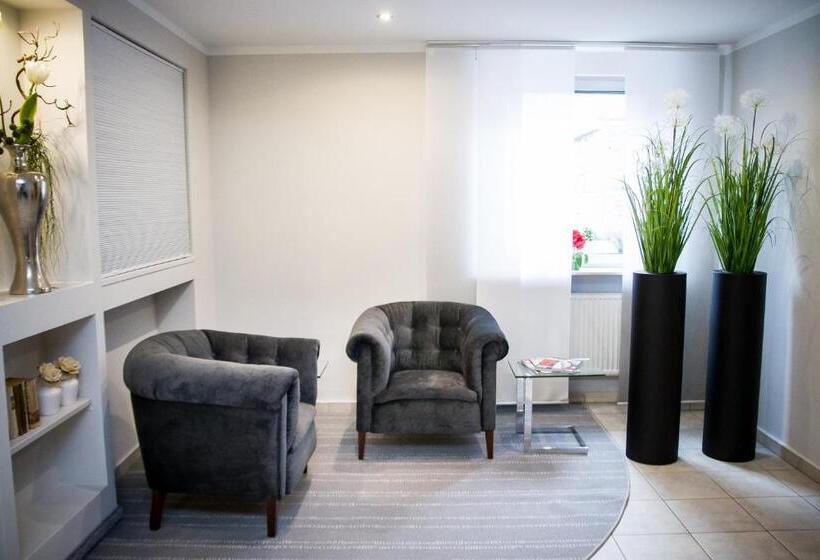 فندق Haus Anna An Der Stadtmauer