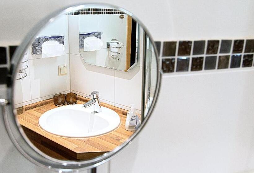 فندق Haus Anna An Der Stadtmauer