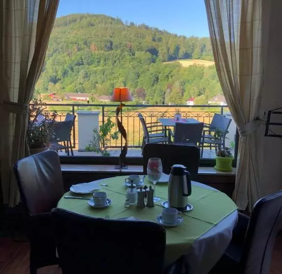 Hotelli Lahnromantik