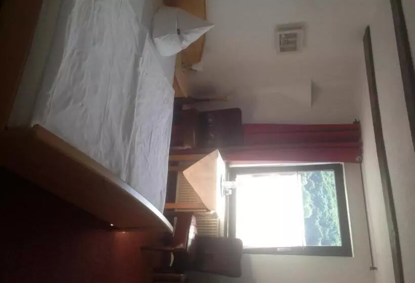 Hotelli Lahnromantik