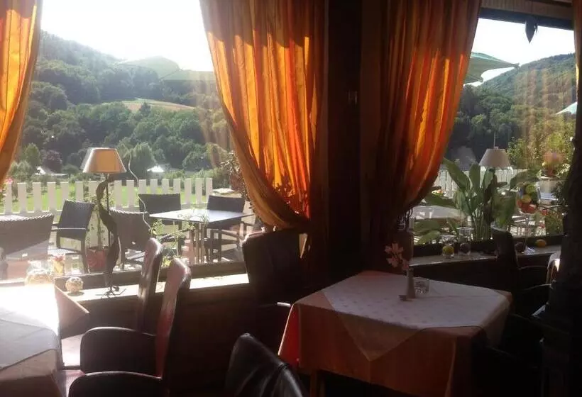 Hotelli Lahnromantik