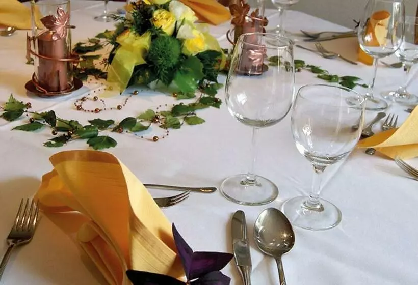 ホテル Landgasthof Hof Roscheid