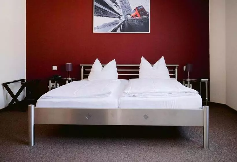 هتل Landgasthof Zur Alten Scheune