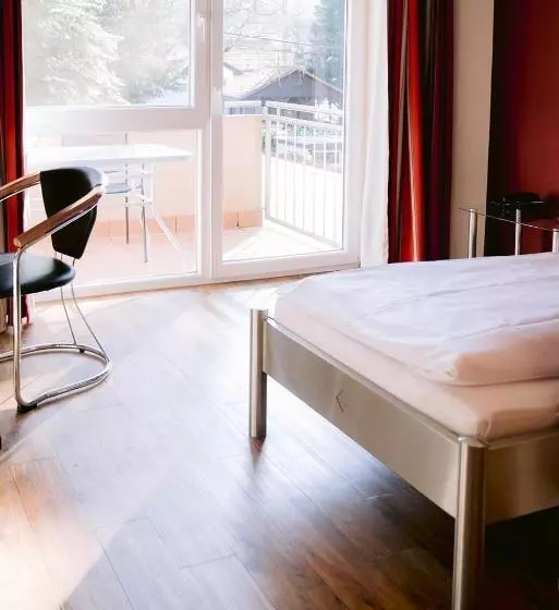 هتل Landgasthof Zur Alten Scheune