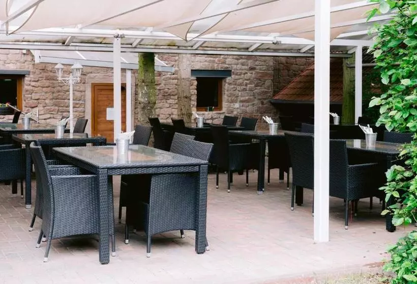 هتل Landgasthof Zur Alten Scheune