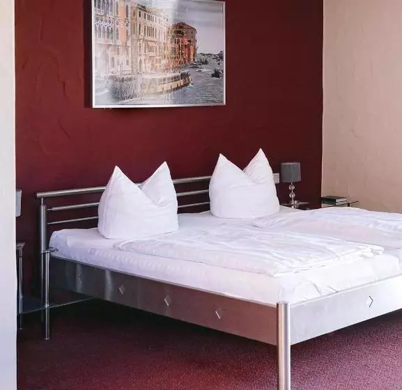 هتل Landgasthof Zur Alten Scheune