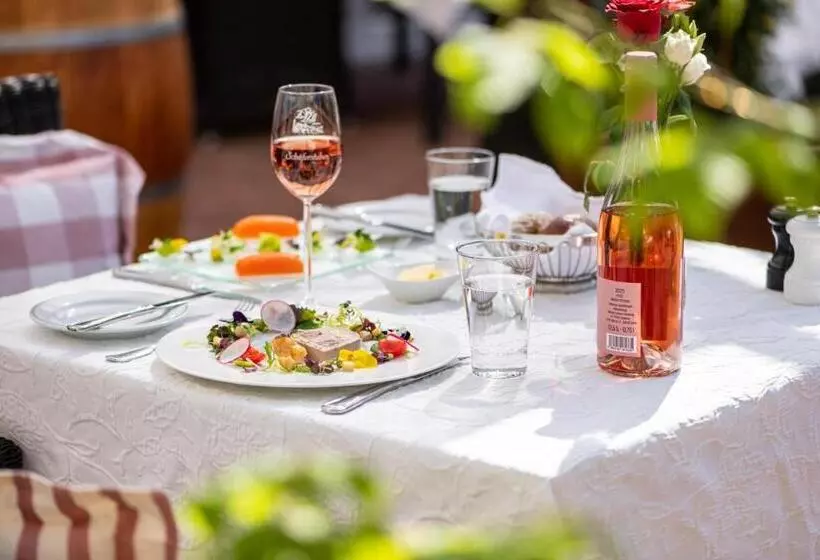 ホテル Niemeyers Romantik Post