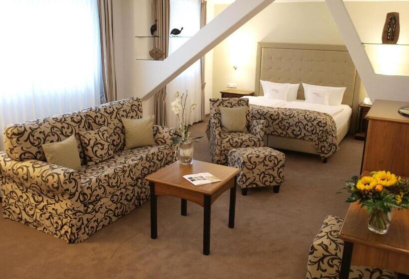 酒店 Niemeyers Romantik Post