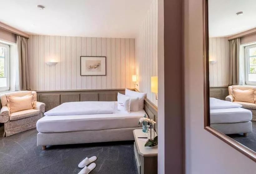 ホテル Niemeyers Romantik Post