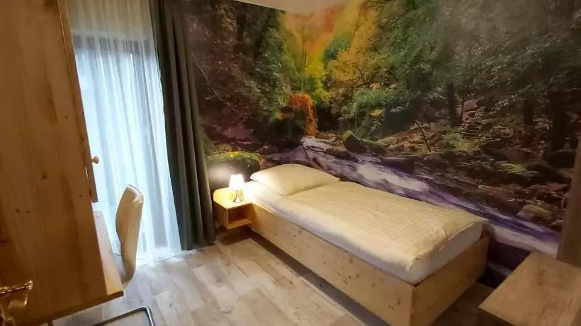 Hotelli Pension Haus Petra