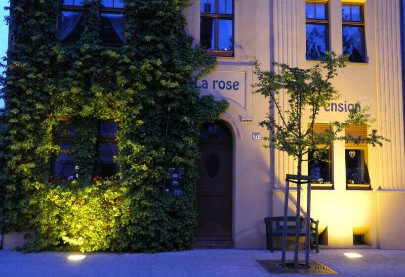 هتل Pension La Rose