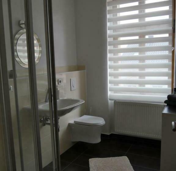 هتل Pension La Rose