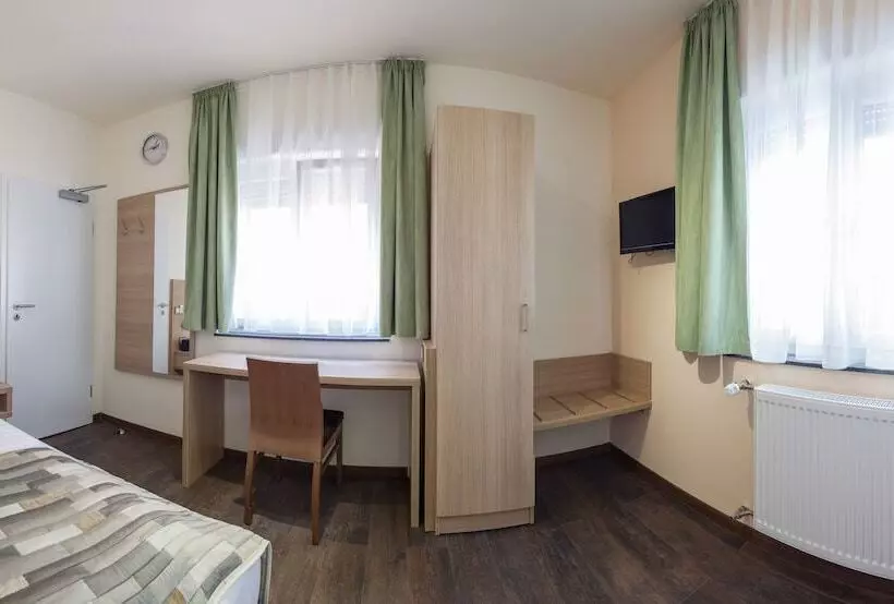 Hotelli Restaurante Lorca