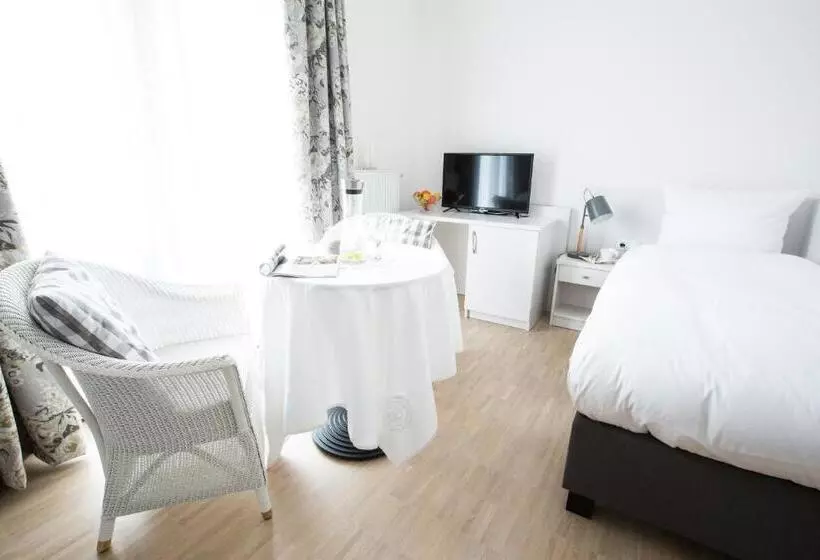 Hotelli Strand26 An Der Ostsee