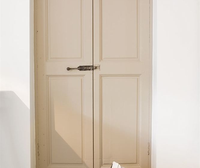 Отель Surprenantes  La Nuit