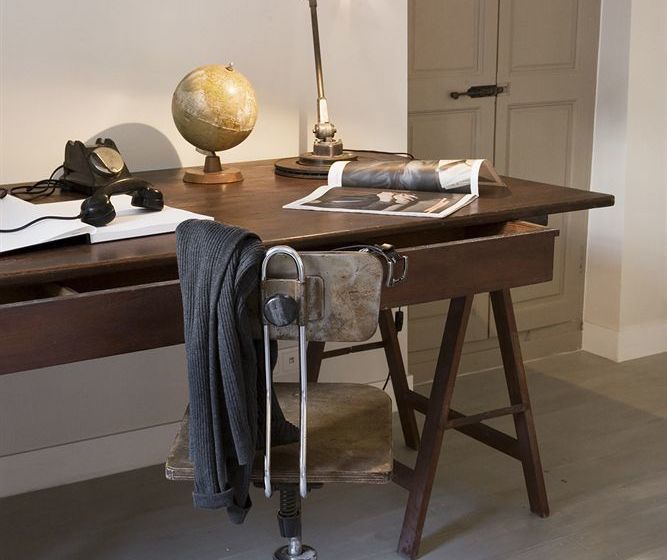 Отель Surprenantes  La Nuit