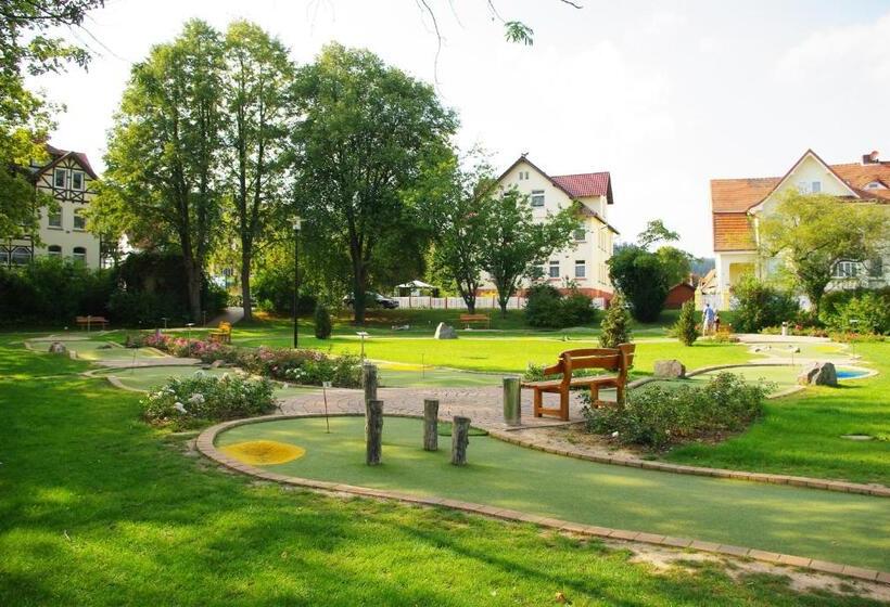 호텔 Ulrike S Pension Am Kurpark