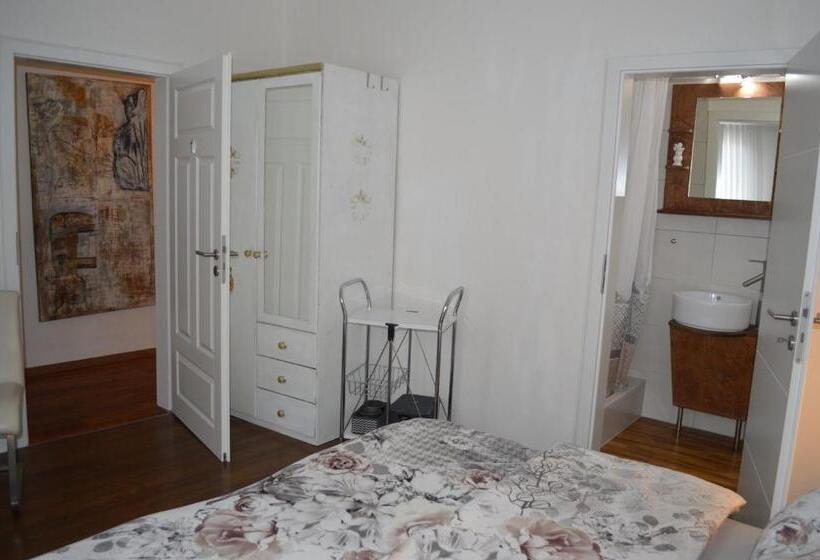 호텔 Ulrike S Pension Am Kurpark