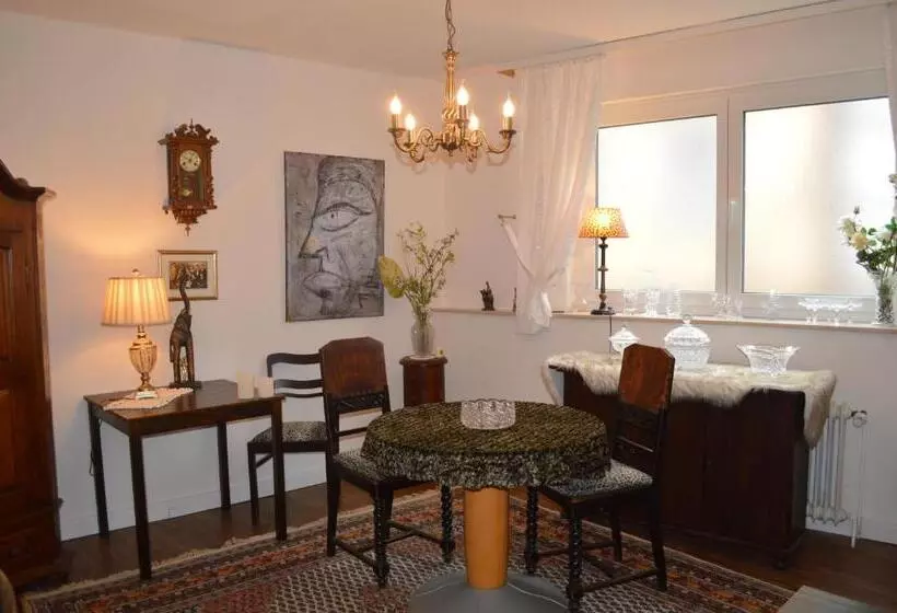 Hotelli Ulrike S Pension Am Kurpark