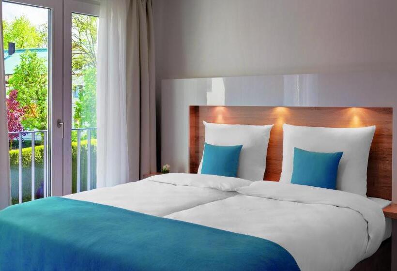 בית מלון כפרי Und Pension Seereich