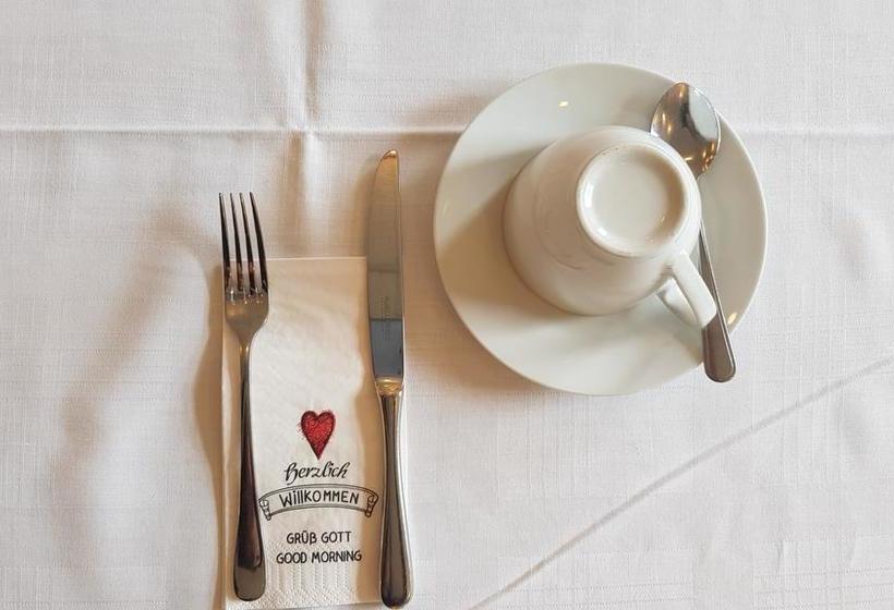 Landhotel & Gasthaus Altenburg