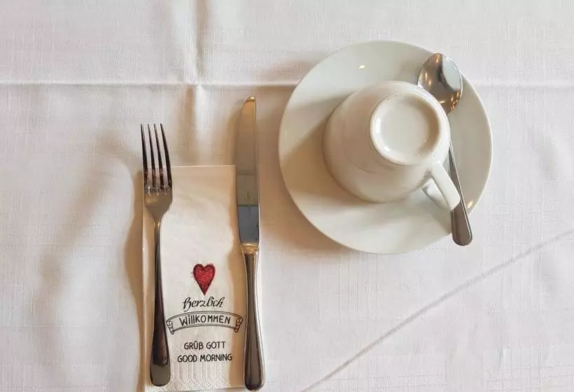 Landhotel & Gasthaus Altenburg