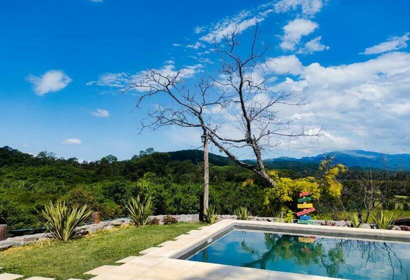 호스텔 Hostería La María