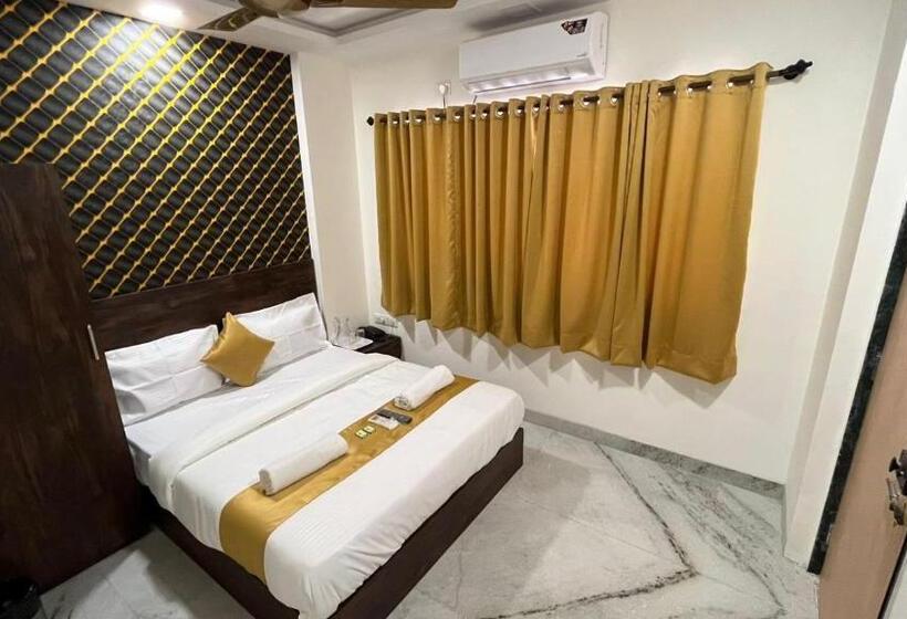 Hotelli Plaza Rooms Prabhadevi Dadar