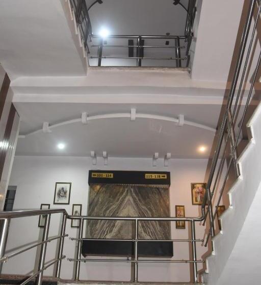 Отель Udika Palace