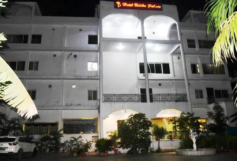 Отель Udika Palace