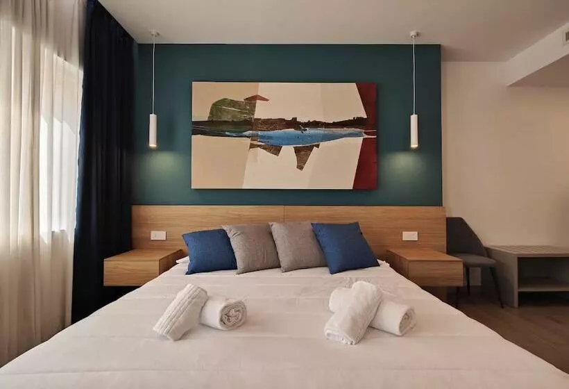 ペンション Carducci Art Guesthouse