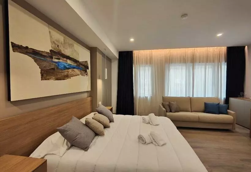 ペンション Carducci Art Guesthouse