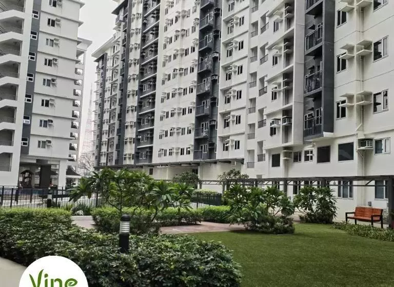 Vine Residences Staycation