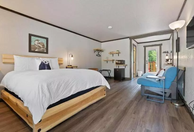 ホテル Lake Village Lodge