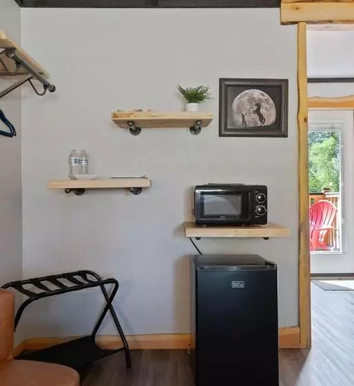 ホテル Lake Village Lodge