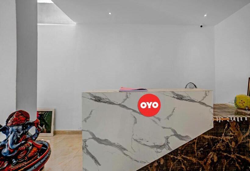 ホテル Oyo Flagship 81293  As Residency