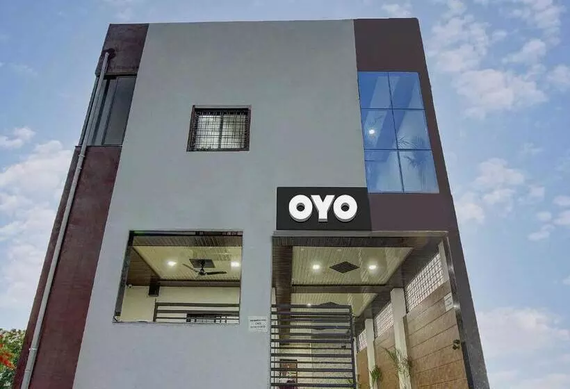 Hotelli Oyo Flagship 81306  Galaxy